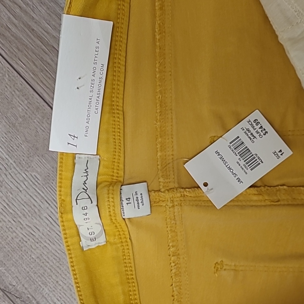 CATO yellow mustard crop pants Size 14